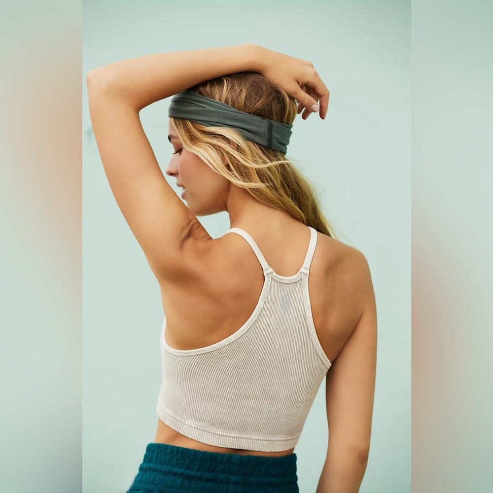 NWOT Free People Movement Happiness Runs Crop Tank In Stone Eagle